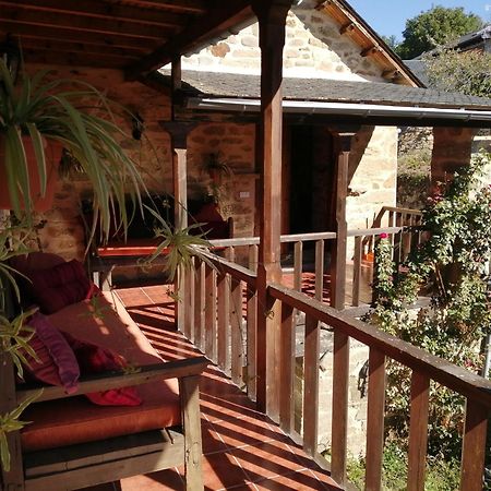 La Posada De Pedrazales מראה חיצוני תמונה
