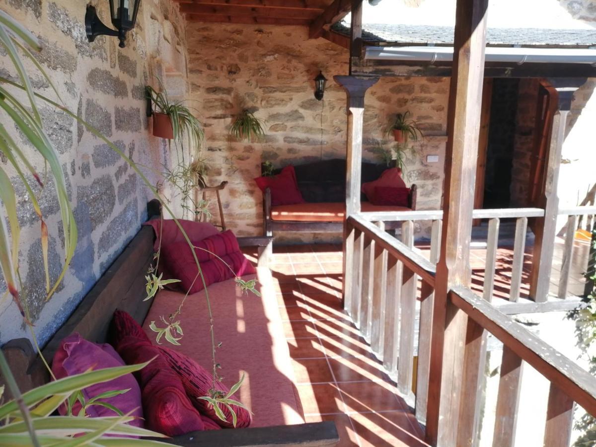 La Posada De Pedrazales מראה חיצוני תמונה